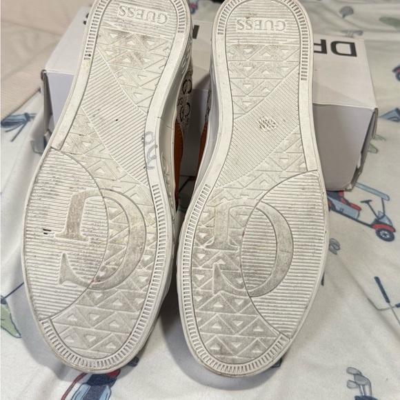 Guess Cream and Tan Casual Sneakers - Picture 7 of 12